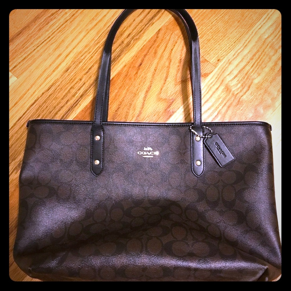 Coach Central Tote